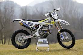 2017 husqvarna factory racing s rider line up for the 2017 fim enduro world championship derestricted husqvarna world championship racing