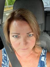 Guys!! Why do I have a big eye and a small one...😱🤣🤣🤦‍♀️