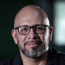 Efrain Sifuentes's Instagram, Twitter & Facebook