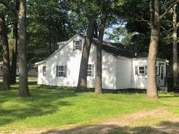 Plumber muskegon in muskegon with over 25 years of experience handling everything from faucet installation to main water line leak. Sold 1670 Bush Avenue Muskegon Mi 49442 3 Beds 1 Full Bath 115000 Sold Listing Mls 19030326