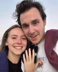 Abby Sheridan's Instagram, Twitter & Facebook