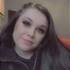 Evangeline Gibbs's Instagram, Twitter & Facebook