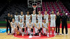 Hier findest du infos zu den spielern und trainern des teams. Alba Spieler Lo Und Thiemann In Olympia Kader Berufen Auch Ex Albatross Giffey Ist Dabei Rbb24
