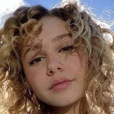 Horoskop Von Ruby Rose Turner Tv Actress 2021 Allfamous Org