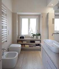 21 Amazing Narrow Bathroom Ideas Decor Home Ideas Narrow Bathroom Designs Bathroom Design Bathroom Decor