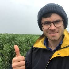 Jessica Brogden's Instagram, Twitter & Facebook