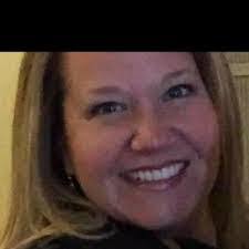 Amanda Seago's Instagram, Twitter & Facebook