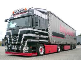 Pin By Jo Martinet On Benztrucks Mercedes Truck Mercedes Benz Trucks Mercedes