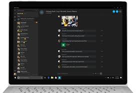 To toggle between the light and dark mode of your current theme: New Skype Preview Rolls Out With Windows 10 Anniversary Update Offering A Dark Theme Os Integration Techcrunch