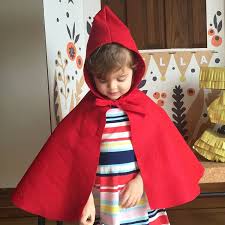 Chapeuzinho Vermelho Como Fazer Capa Com Capuz Passo A Passo Diy Capa De Chapeuzinho Vermelho De Feltro Diy Little Red Riding Hood Felt Costume Capas Para Criancas Chapeuzinho Vermelho Fantasia Chapeuzinho Vermelho Bebe