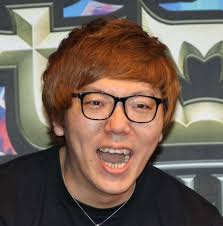 au Webポータル - News update