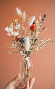Le Vase Transparent Boho En 2020 Fleurs Sechees Mariage Fleurs Sechees Faire Secher Des Fleurs