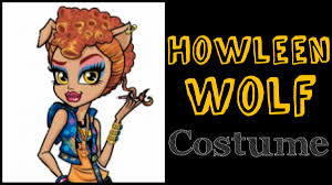 Lagoona blue ist die tochter des meeresungeheuers und als austauschschülerin an der monster high. Diy Monster High Costumes For Adults Holidappy Celebrations