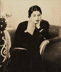ام كلثوم Om Kalthoum Old Egypt Sculpture Art Art