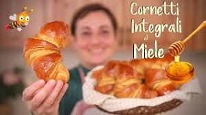 Cornetti integrali senza burro ricette, che amerete. Cornetti Integrali Al Miele Ricetta Facile Whole Wheat Croissant With Honey Easy Recipe Youtube