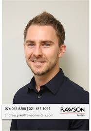 Andrew Pike's Instagram, Twitter & Facebook