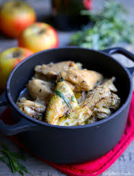 Poulet A La Moutarde Et Au Cidre Poulet Moutarde Cidre Recette Plats Mijotes Poulet Mijoteuse Recettes De Cuisine