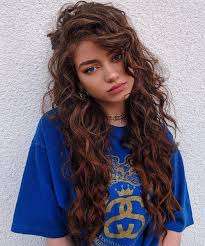 14 Of The Long Curly Hairstyles For Lazy Girls Vogue Ideas Curly Hair Styles Curly Hair Styles Naturally Long Hair Styles