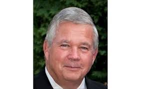 Dennis Mikula's Instagram, Twitter & Facebook