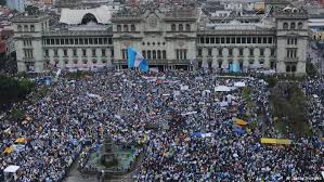 All unsere reiseideen können zu 100% an deine wünsche angepasst werden. Zehntausende Fordern In Guatemala Den Rucktritt Von Prasident Perez Aktuell Amerika Dw 17 05 2015