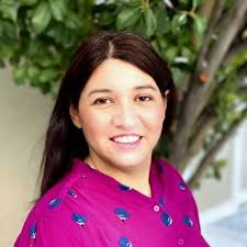 Emily Bastian (@EmilyLBastian)