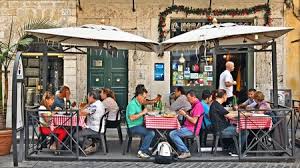 Sort by relevance relevance sorting ranks restaurants based on your search input and several criteria: The Best Restaurants In Rome