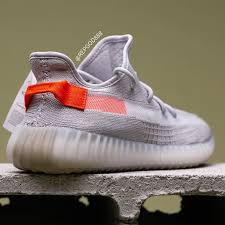 Adidas Yeezy Boost 350 V2 Tail Light Fx9017 Release Info Sneakernews Com Adidas Yeezy Adidas Yeezy Boost 350 V2 Yeezy