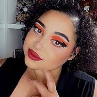 Mona Pace's Instagram, Twitter & Facebook