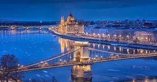 Maybe you would like to learn more about one of these? Piata De Craciun Din Budapesta 73 Euro P Zbor 3 Nopti De Cazare Travelator