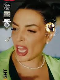 Romántica de Elena Vargas: Una Canción Sentimental