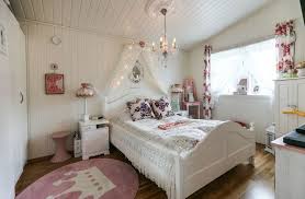 Pour ranger, travailler, papoter… il s'agit de bien organiser l'espace ! Deco De La Chambre Ado 25 Idees Tres Chic Pour Jeunes Filles