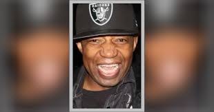 Anthony Yeldell's Instagram, Twitter & Facebook