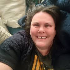 Are there any groups that get together to watch horror movies???