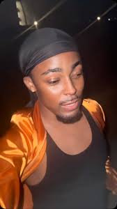 Bralyn takes Hawai’i. Will he turn this island upside down? Part 1. ., .,  ., #bralynlámont #viral #travel #newbeginnings #alaska #hawaii  #flightattendantlife #flightattendant #blackflightattendant ...