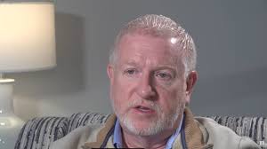 The race for Knox County sheriff has taken an intriguing turn after veteran  Knox County Sheriff's Office administrator David Amburn added his name to  the race to become the next sheriff.