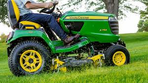 X700 series requires a click and go bracket. John Deere 700 Series Lawn Mower Off 59