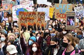 Sep 20, 2019 · organisers estimate 300,000 australians have gathered at climate change rallies around the country in one of the largest protest events in the nation's history. Thousands Join Climate Strikes Across Australia Angry With The Government S Gas Investments