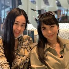 ตั๊ก มยุรา กับทรงผมหาดูยากแถมใส่ชุดว่ายน้ำยังเป๊ะ ต่อมา น้องน้ำตาลจึงออกมาชี้แจงว่า ขอพื้นที่ตรงนี้ตอบประเด็นที่มีคน. à¸• à¸ à¸¡à¸¢ à¸£à¸² à¹‚à¸Šà¸§ à¸‹ à¸™à¸«à¸§à¸²à¸™ à¸¥à¸‡à¹€à¸¥ à¸™à¸™ à¸³à¸ à¸šà¸ªà¸²à¸¡ à¹ƒà¸™à¸§ à¸™à¸— à¸• à¸­à¸‡à¸­à¸¢