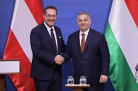 Tanácsban képviselt királyságok és tartományok, röviden ausztria miniszterelnöke írországból ausztriába bevándorolt nemesi család sarja. Magyarorszag Ausztria Hatarat Is Vedi