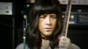 Sweet Fox On The Run 45 Official Allez A La Montagne De Jehovah Avant Qu Il Ne Soit Trop Tard Vous Etes Tous Les Bi Music Memories Music Images Singer