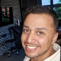 30+ "Adam Deen" profiles