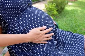 Tapi, ibu hamil muda sebaiknya tidak melakukannya kenapa? Nyeri Vagina Saat Hamil Apakah Normal Alodokter