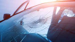 We look at several key factors when calculating your auto insurance premium (and so do other insurance companies) Car Insurance Situation Windshield Replacement Insurancehotline Com