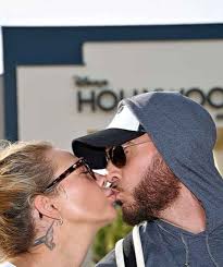 hollywoodstudios is like being in our old backyard! Our first apartment  together was off of Sunset blv. in Los Angeles over 25 years ago! Cheers to  where it all began…. 🥂 #cheers #