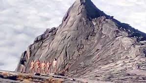 The malaysian meteorological department (metmalaysia), in a statement, said that the epicentre of the quake occurred 8 kilometres northeast of ranau, at a depth of 10 km, may. Sabah Quake Guides Killed In Earthquake Saw Tourists Stripping On Mt Kinabalu A Week Before Se Asia News Top Stories The Straits Times