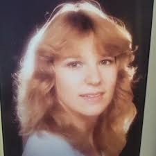 AG Pam Bondi announces Lindsey Halligan is out. Halligan grew up in  Colorado, studied journalism at Regis University, and was runner up in Miss  Colorado USA when Trump owned the pageant. She