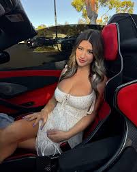 Autumn Spooner - Free pics, galleries & more at Babepedia