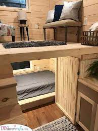 We have lots of small bedroom decorating ideas on a budget for anyone to consider. Small Bedroom Decorating Ideas On A Budget Small Bedroom Ideas
