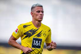 €* 29.03.1993 in la louvière.name im heimatland: Neue Perspektive Beim Bvb Darf Hazard Gegen Gladbach Erneut Als Linksverteidiger Ran Bvbwld De
