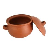The best of gravies and curries tastes distinct when cooked in earthen cookware. Clay Pot Cookware Cooking Clay Pot I Am Looking Like Below Kind Of Cooking Clay Pot Bean Pot Healthy Cookware Kitchen Pot